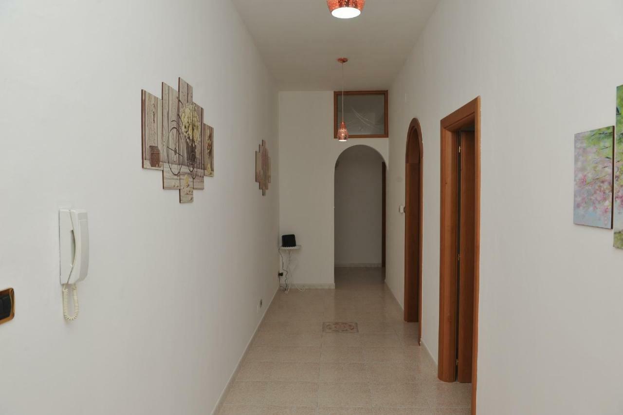 Casa Sarahouse Apartment Taranto Exterior foto