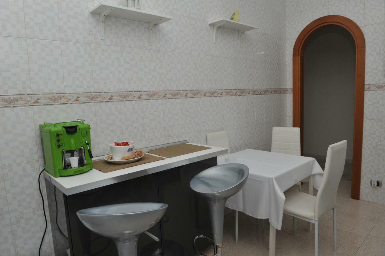 Casa Sarahouse Apartment Taranto Exterior foto